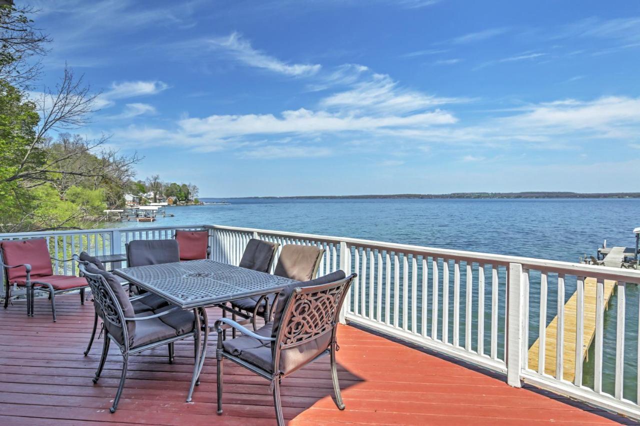 Waterfront Seneca Lake House Fire Pit And Boat Dock Geneva Bagian luar foto